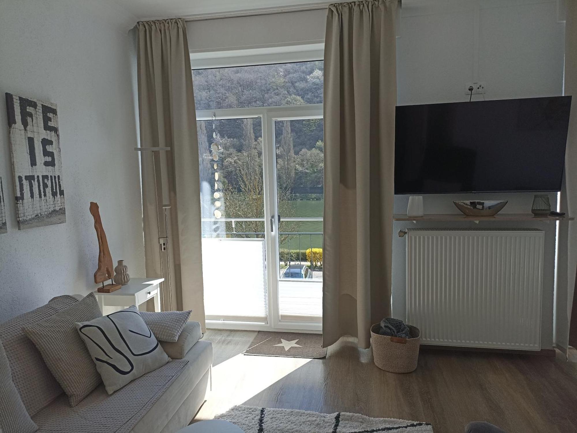Haus Mosel Apartman Klotten Kültér fotó